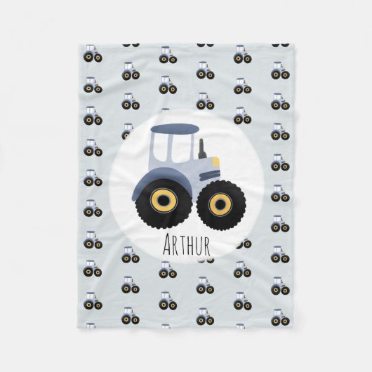 男の子のかわいいブルートラクターのパターン&ネーム児童 フリースブランケット (正面)