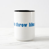 男の子のように投げます ツートーンマグカップ (中央)