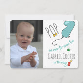 男の子のカラフルな手描きの最初誕生日の気球 招待状 (正面)