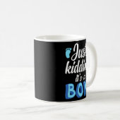 男の子のジェンダーを明かす男の子をからかうだけでパーティーの増加 コーヒーマグカップ (正面右)