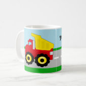 男の子のダンプトラックのパーソナライズな一流のマグ コーヒーマグカップ (正面左)