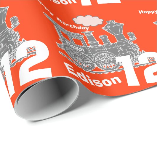 男の子の一流の年齢12の列車の気違いの赤い灰色の誕生日 ラッピングペーパー (ロールコーナー)