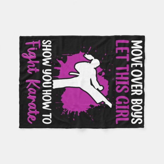 男の子の上を移動この女の子に戦い方を示す フリースブランケット (正面(横))