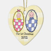 男の子の女の子の双生児の第1クリスマス セラミックオーナメント (左)