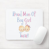 男の子の女の子の双生児の誇り高いお母さん マウスパッド (マウス)