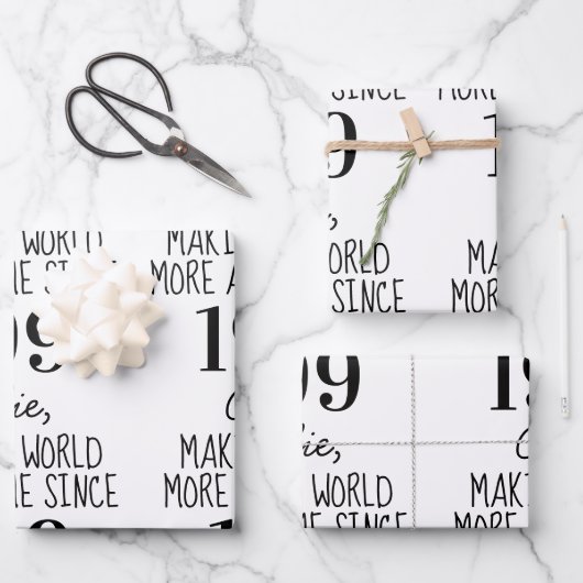 男の子の子供の男性の女性のための休日の誕生日パーティー ラッピングペーパーシート (正面)