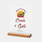 男の子の恐竜ベイビーシャワー カード & ギフト サイン (傾斜)