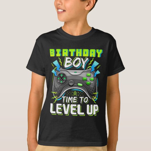 男の子の時間レベルアップビデオゲーム誕生日ギフトボーイズ Tシャツ (正面)
