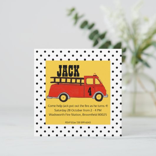 男の子の普通消防車の消防署の消防署の赤のトラック 招待状 (スタンド正面)