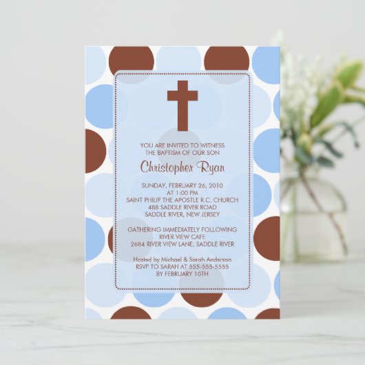 男の子の洗礼Inviationブラウン及び青い水玉模様 招待状 (スタンド正面)