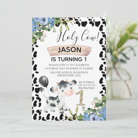 男の子の聖牛と牛のプリントの最初の誕生日の招待 招待状 (スタンド正面)