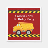 男の子の誕生日パーティカスタムーレッドダンプトラックキッズ スタンダードカクテルナプキン (正面)