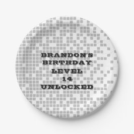 男の子の誕生日10代のパーティーのビデオゲームでBRUH ペーパープレート