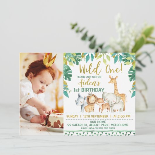 男の子の野生の1匹のサファリの写真の第1誕生日の招待状 招待状 (スタンド正面)