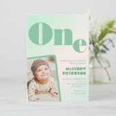 男の子の1歳の誕生日招待状 緑 グラデーション フォト 招待状 (スタンド正面)