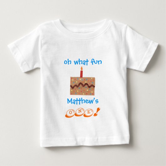 男の子の1歳の誕生日服 - 名前を入れてオリジナルに ベビーTシャツ (正面)