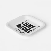 男の子の1歳誕生日 黒と白のワンロックスパーティー ペーパープレート (傾斜あり)