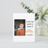 男の子の5歳誕生日ゲーム 現代の日付 名前 フォト ポストカード (スタンド正面)