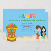 男の子の&GirlのTikiの誕生日の招待状を持つルアウ(ハワイ式宴会)のパーティー 招待状 (正面/裏面)
