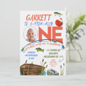 男の子はおもしろいでリール通常1歳の誕生日 招待状 (スタンド正面)