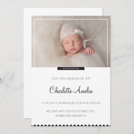 男の子または女の子のための白黒ベビーの発表 案内状 (正面/裏面)