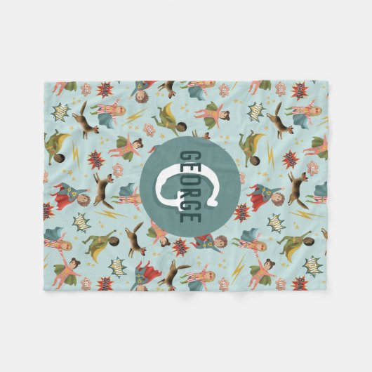 男の子クールスーパーヒーローパターンモノグラム名子供 フリースブランケット (正面(横))