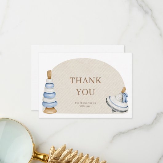 男の子ボホブロックやおもちゃの本でベビー サンキューカード (正面/裏面インサイチュ)