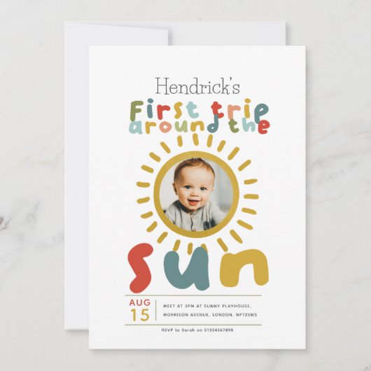 男の子可愛い写真の最初の旅のまわりに太陽誕生日 招待状 (正面)