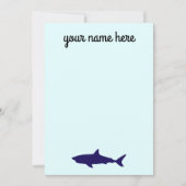 男の子用パーソナライズされたサメ文房具 招待状 (正面)