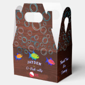 男の子1日の誕生日リトルフィッシャーマンオフィシャルワン フェイバーボックス (オープン)