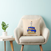 男の子1歳の誕生日、甘いブルーケーキに1つ クッション (椅子)