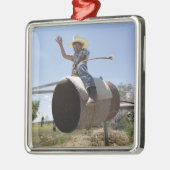 男の子(8-10)の乗車の間に合わせのロデオの雄牛 メタルオーナメント (左)