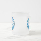 男の子Iの演劇のサッカーのTシャツおよびギフト フロストグラスマグカップ (中央)