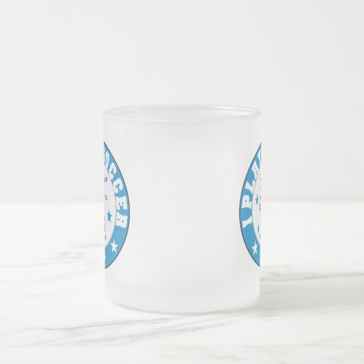 男の子Iの演劇のサッカーのTシャツおよびギフト フロストグラスマグカップ (中央)