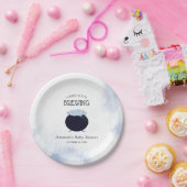 男の赤ちゃんがハロウィーンの赤ちゃんシャワーを浴びている ペーパープレート (パーティー)