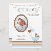 男の赤ちゃんのカメオの写真の誕生の発表 案内状 (正面/裏面)