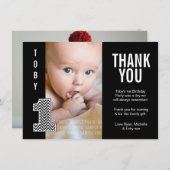男の赤ちゃんのシェブロンの第1誕生日は写真カード感謝していしています サンキューカード (正面/裏面)