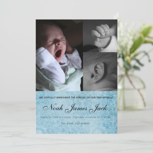男の赤ちゃんのトリオの写真の誕生の発表 案内状 (スタンド正面)