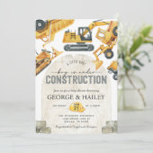 男の赤ちゃんの下に建築ダンプトラック赤ちゃんシャワー 招待状 (スタンド正面)
