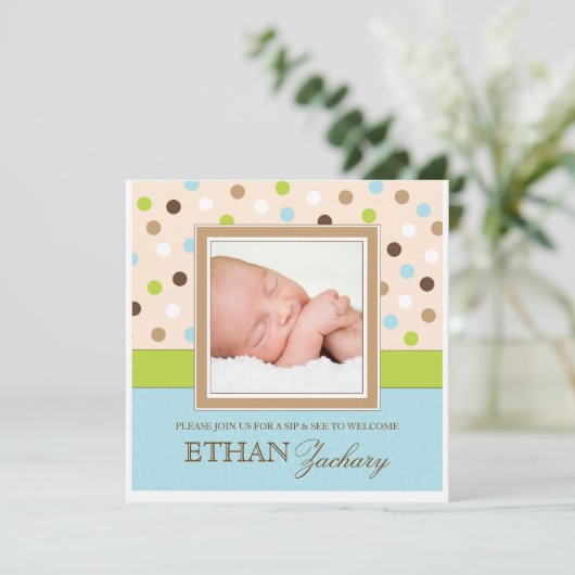 男の赤ちゃんの写真の水玉模様の招待状をすすり、見て下さい 招待状 (スタンド正面)