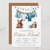 男の赤ちゃんの服を着たClotheslineベビーシャワー 招待状 (正面/裏面)