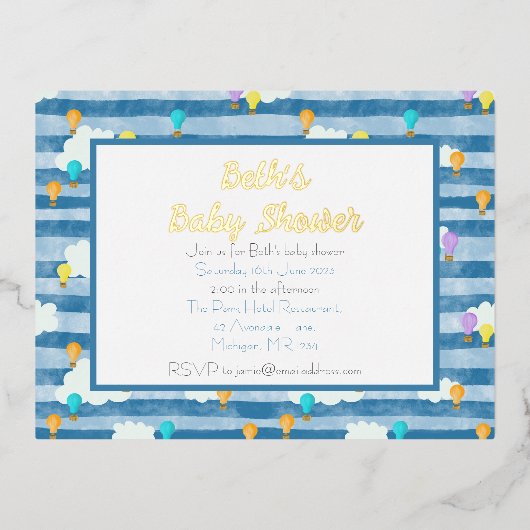 男の赤ちゃんの赤ちゃんシャワー、青、熱気球 箔招待状ポストカード (正面)