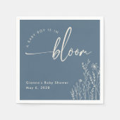 男の赤ちゃんイン開花 – ほこりっぽいブルーベビーシャワーナプキン スタンダードカクテルナプキン (正面)