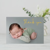 男の赤ちゃんエレガント誕生写真ありがとうスクリプト 箔シーズンカード (立ち正面)