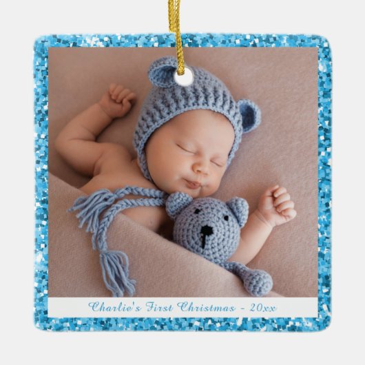 男の赤ちゃんカスタムマイ初めてのクリスマスブルーグリッター セラミックオーナメント (正面)