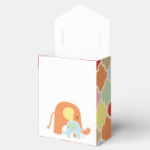 男の赤ちゃんゾウのシャワーお気に入り フェイバーボックス (オープン)