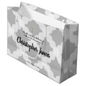 男の赤ちゃんパーソナライズされたバプテスグレイ金ゴールドクロス ラージペーパーバッグ (正面アングル)