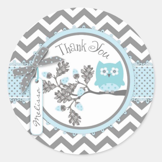 男の赤ちゃんフクロウシェブロンプリントサンキューラベル ラウンドシール (正面)