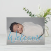 男の赤ちゃんブルーワンフォトウェルカム誕生のお知らせ 招待状 (スタンド正面)