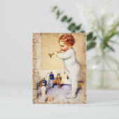 男の赤ちゃん吹の角を兵士に向ける ポストカード (スタンド正面)